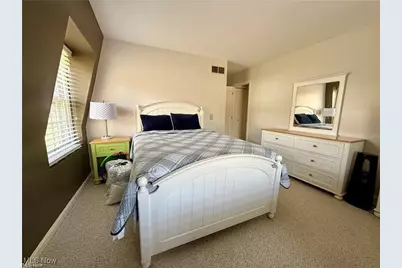 7455 Brushmore Avenue NW, North Canton, OH 44720 - Photo 34