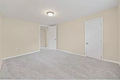 879 E 4th Street, Salem, OH 44460 - Photo 18