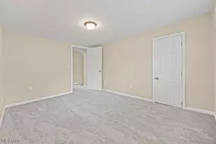 879 E 4th St, Salem, OH 44460 - Photo 18