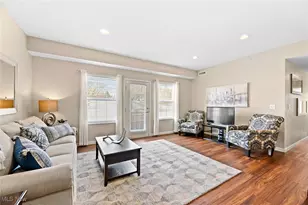 558 Colony Park, Tallmadge, OH 44278 - Photo 2