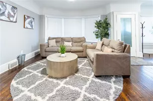 10605 Ashbury Ave, Loveland, OH 44106 - Photo 4