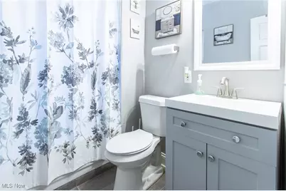 10605 Ashbury Avenue, Loveland, OH 44106 - Photo 14