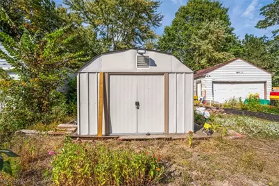 28 Terrace Drive, Youngstown, OH 44512 - Photo 32