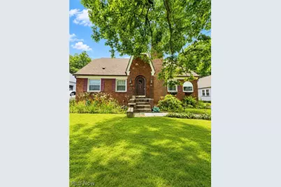 28 Terrace Drive, Youngstown, OH 44512 - Photo 1