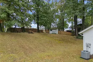 134 Shoreline Ave NW, Canton, OH 44708 - Photo 34