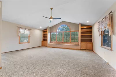 134 Shore Line Avenue NW, Canton, OH 44708 - Photo 4