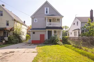 692 E 128th St, Loveland, OH 44108 - Photo 2