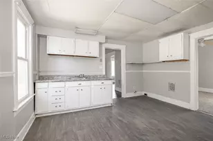 692 E 128th St, Loveland, OH 44108 - Photo 22