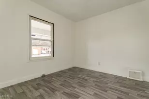 1322 Struble Ave NE, Canton, OH 44705 - Photo 16