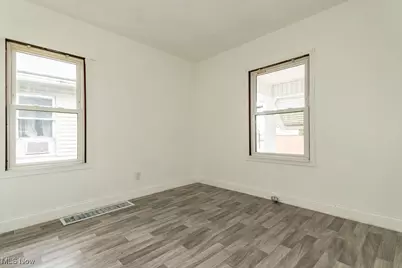 1322 Struble Avenue NE, Canton, OH 44705 - Photo 14