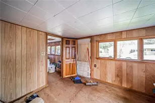 2112 Homewood Ave, Ashtabula, OH 44004 - Photo 30