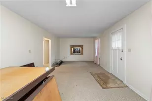 353 Southeast Ave, Tallmadge, OH 44278 - Photo 4