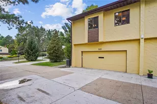 881 Hampton Ridge Dr, Akron, OH 44313 - Photo 36