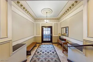 2808 Van Aken Blvd, Loveland, OH 44120 - Photo 4