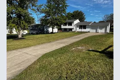 2827 Cynthia Drive, Medina, OH 44256 - Photo 2