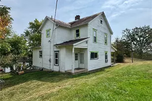 328 W Cross St, Summerfield, OH 43788 - Photo 2