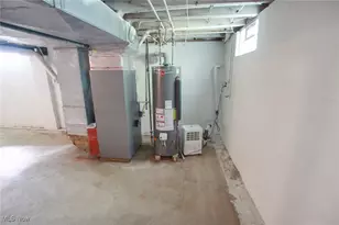 3630 Joyce Ann Dr, Youngstown, OH 44511 - Photo 34