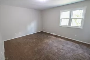 3630 Joyce Ann Dr, Youngstown, OH 44511 - Photo 30