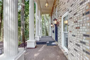 1785 Fairlawn Knolls Dr, Akron, OH 44313 - Photo 4