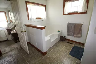 7245 Jimmie St SW, Massillon, OH 44646 - Photo 22