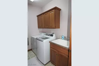 7245 Jimmie Street SW, Massillon, OH 44646 - Photo 12