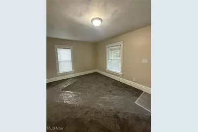 483 Bishop Street, Akron, OH 44307 - Photo 4