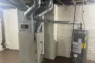 483 Bishop St, Akron, OH 44307 - Photo 16