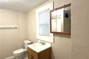 483 Bishop St, Akron, OH 44307 - Photo 10