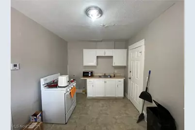 9422 Dickens Avenue, Loveland, OH 44104 - Photo 30