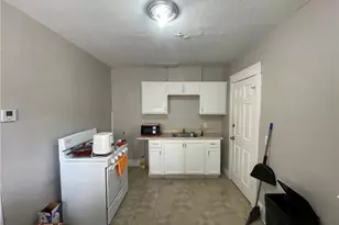 9422 Dickens Ave, Loveland, OH 44104 - Photo 30