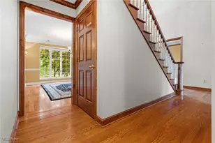 6446 Tallwood Cir NW, Canton, OH 44718 - Photo 16