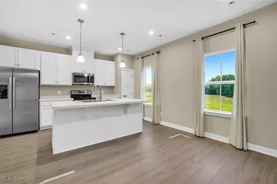 316 E Reno Drive, Louisville, OH 44641 - Photo 10