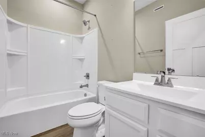 316 E Reno Drive, Louisville, OH 44641 - Photo 20