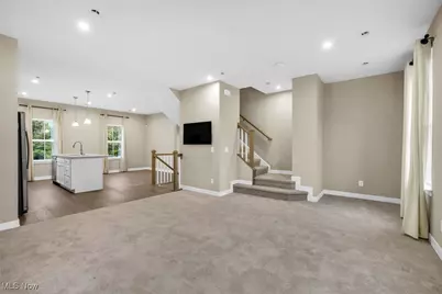 316 E Reno Drive, Louisville, OH 44641 - Photo 12