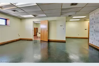 96 E Miller Avenue, Akron, OH 44301 - Photo 12