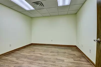 96 E Miller Avenue, Akron, OH 44301 - Photo 26