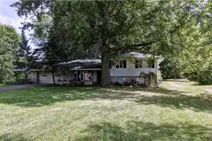 726 N 12th St, Sebring, OH 44672 - Photo 2