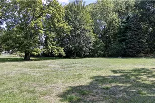 726 N 12th St, Sebring, OH 44672 - Photo 16