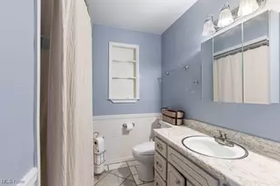 146 N 15th St, Weirton, WV 26062 - Photo 18