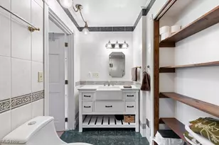 146 N 15th St, Weirton, WV 26062 - Photo 16