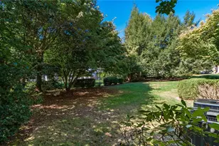 2751 E Ridgewood Cir, Zanesville, OH 43701 - Photo 44