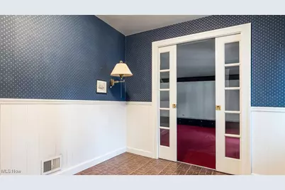 2751 E Ridgewood Circle, Zanesville, OH 43701 - Photo 18