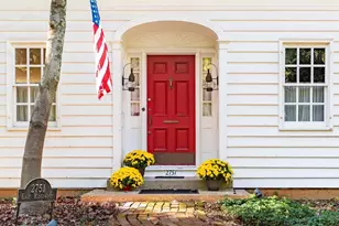 2751 E Ridgewood Cir, Zanesville, OH 43701 - Photo 2