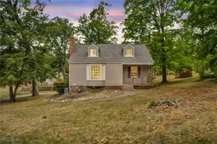 2211 48th St NE, Canton, OH 44705 - Photo 1