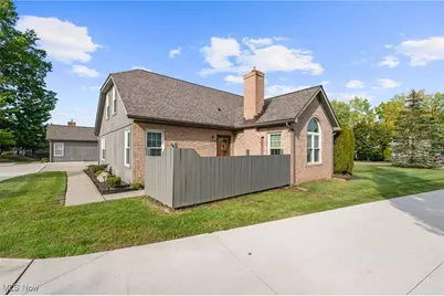 8050 Harbor Creek Drive #2402, Mentor on the Lake, OH 44060 - Photo 28