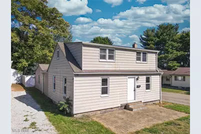 653 Washington Avenue, Barberton, OH 44203 - Photo 2