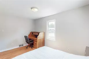 653 Washington Ave, Barberton, OH 44203 - Photo 14