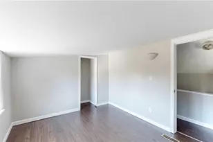 653 Washington Ave, Barberton, OH 44203 - Photo 20