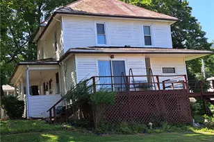 139 East St, Lore City, OH 43755 - Photo 6