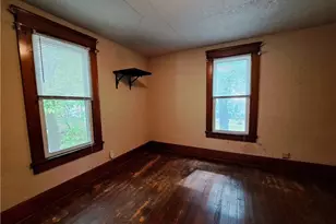 139 East St, Lore City, OH 43755 - Photo 40